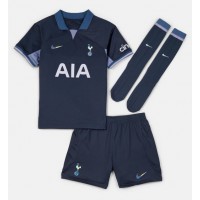 Tottenham Hotspur Cristian Romero #17 Replika babykläder Bortaställ Barn 2023-24 Kortärmad (+ korta byxor)